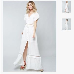 Elegant unworn maxi dress.